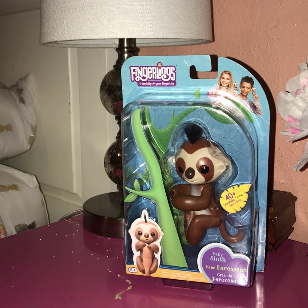 Fingerling monkey
